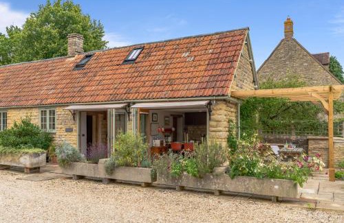 Stanton Saint John House | Little Coach House