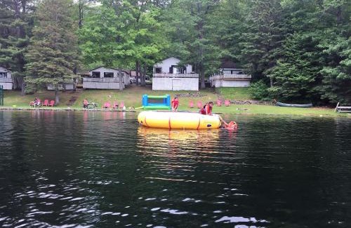 Algonquin Highlands Resort | Little Hawk Resort & Marina
