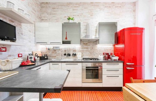 Nettuno Apartment | Little House in the center