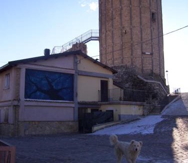 Aielli House | LITTLE TOWER
