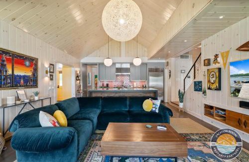Elkhorn House | Little Vega on Lake Wandawega