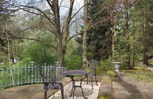 Tabarz Villa | Living on the edge of the "Thuringian Forest" nature reserve in Spindler Villa