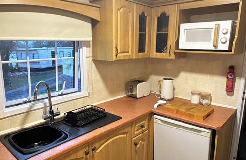 Llanarmon-yn-Ial Cabin | Llanarmon-yn-Ial 3-Bed Caravan, Sleeps 6