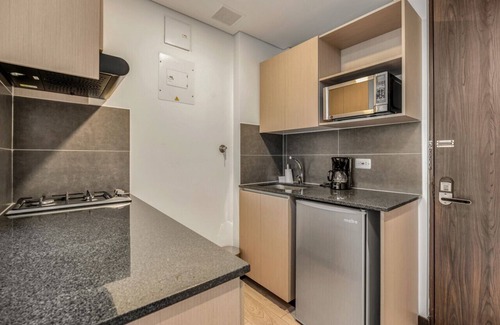 Llanogrande Apartment | Llanogrande Loft in a Hotel near Jardines Mall