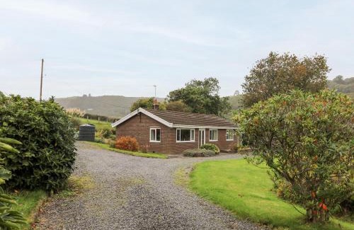 Capel Bangor House | Llwynon