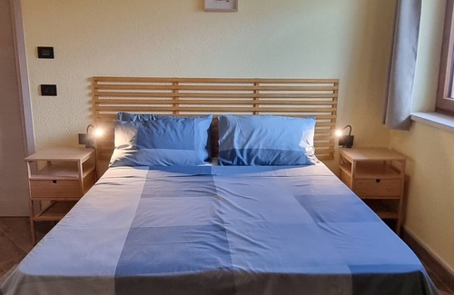 Saint-Nicolas Bed & Breakfast | Lo Noyer Et Les Roses