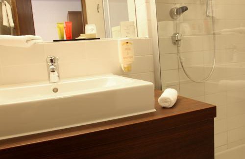 Giengen an der Brenz Hotel | Lobinger-Parkhotel