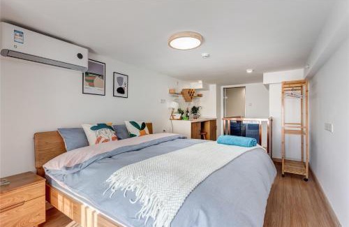 Erqi District Apartment | Locals Apartment House 01