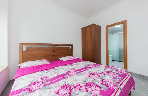 Ding'an County Apartment | Locals Apartment Inn 01