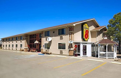 East Las Vegas Apartment | Located off Interstate 25, this Las Vegas .