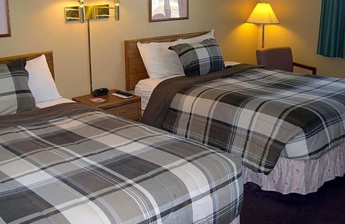 East Las Vegas Apartment | Located off Interstate 25, this Las Vegas .