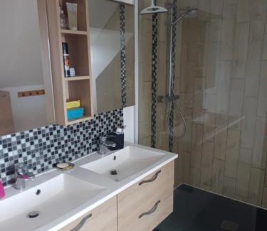 Argentre-du-Plessis House | Location chez l habitant