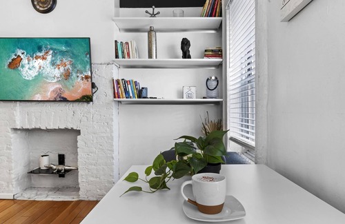 Stuyvesant Town Apartment | ★ LOCATION ★ LOCATION ★ LOCATION ★