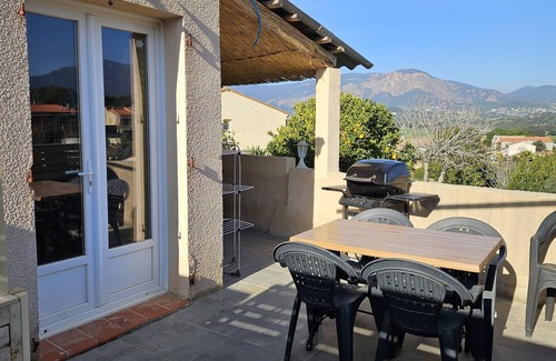 Mezzavia Apartment | Location T2 Proche Toutes Commodites ET Dans UN Coin Tranquille VUE Campagne