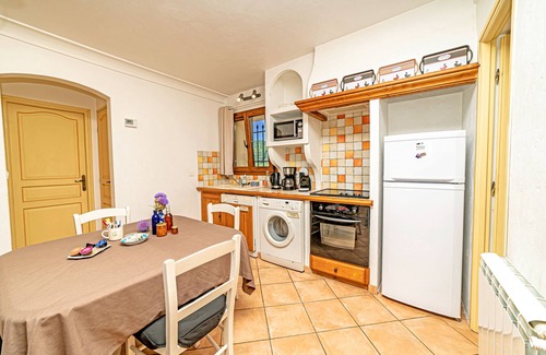 Le Bar-sur-Loup Apartment | LOCATIONS-06 - LA MAISON NOELIE 1ER ETAGE 300M RIVIERE 30mn NICE CANNES ANTIBES