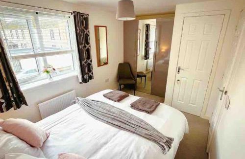 Kinross Apartment | Loch Leven Getaway - 2 bed house