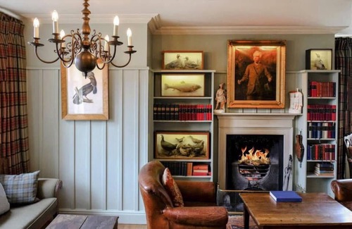 Luss Hotel | Loch Lomond Arms Hotel