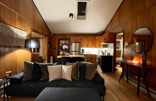 Locust Lake Village Cabin | LocustLakeVillage - Lake/Beaches, HotTub, Fire Pit