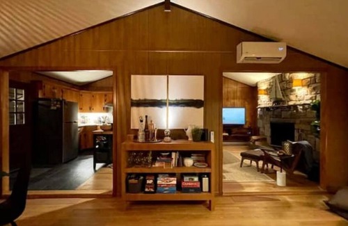 Locust Lake Village Cabin | LocustLakeVillage - Lake/Beaches, HotTub, Fire Pit
