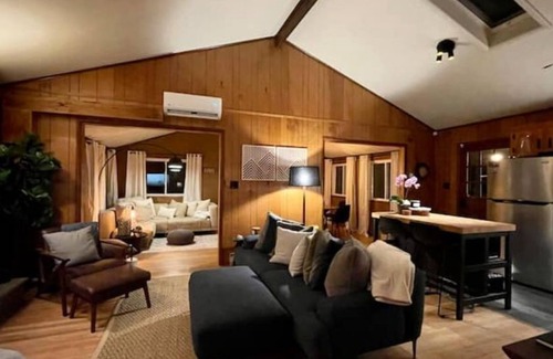 Locust Lake Village Cabin | LocustLakeVillage - Lake/Beaches, HotTub, Fire Pit