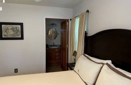 Elkhorn Cabin | Lodge ∙ 1 bedroom ∙ 2 guests