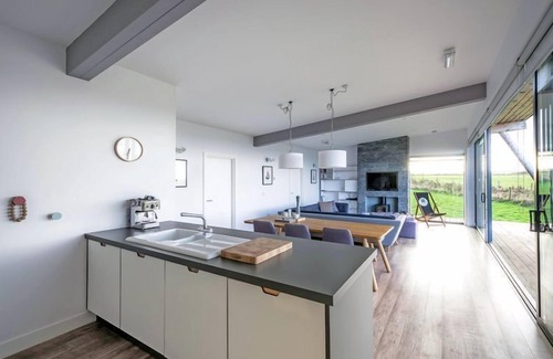 John O'Groats Cottage | Lodge 13 - 3 Bed - a john o'groat that sleeps 6 guests in 3 bedrooms