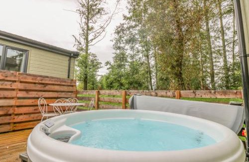 Errol House | Lodge 18 - Ruthven Hideaway