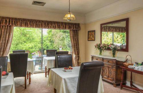Edgbaston Cabin | Lodge ∙ 2 guests