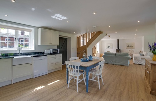 Orford House | Lodge Farm Barn - Two Bedroom House, Sleeps 4