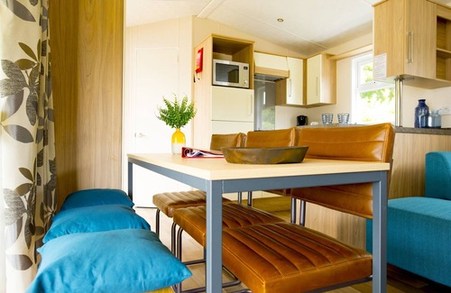 Udenhout Ski Chalet | Lodge in Duinhoeve near Dunes & Playground