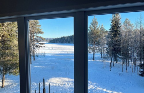 Slagnas House | Lodge with lake view and Northern Lights. Close to hiking trails.