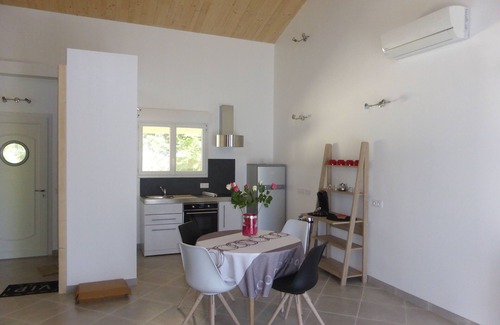 Saintes House | Lodging 3 Gîte Oléron CLIMATISE IN THE CALM OF THE GREAT VERSENNES