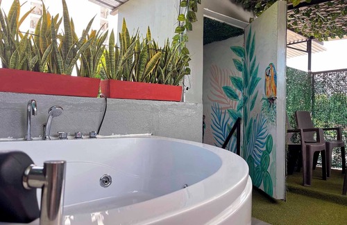 Neiva Apartment | Loft apartment with terrace and jacuzzi, central location