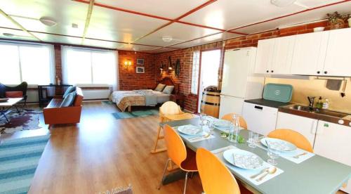 Laihia Apartment | Loft at Ruutin Kartano