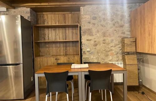 Urus Apartment | Loft Cal Pedrals