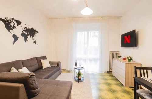 Alba Apartment | LOFT con GIARDINO PRIVATO e ARIA CONDIZIONATA