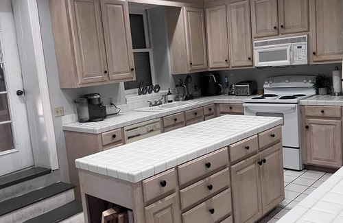 Tuscaloosa Condo | Loft in the Heart of Downtown: Steps Away from Restaurants, Bars & the Stadium