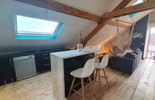 Maiche Apartment | Loft lumineux et cosy avec grande terrasse