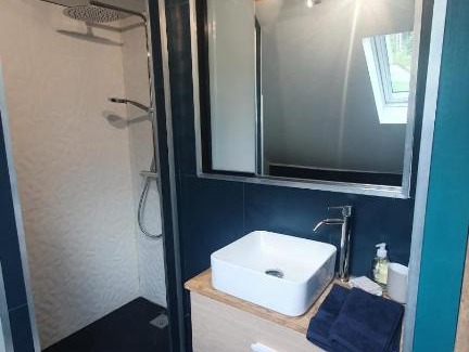 Maiche Apartment | Loft lumineux et cosy avec grande terrasse