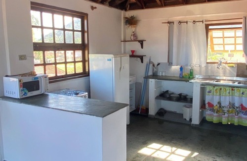 Pereque-Acu House | Loft with barbecue jacuzzi for private use lit pool garden 800 m beach
