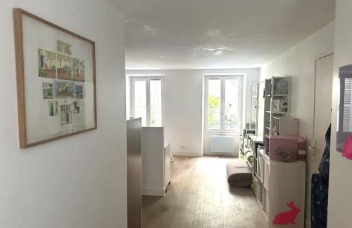 Quartier de l'Ecole-Militaire Apartment | Lofthouse with garden in Paris 5 adults, 1 kid