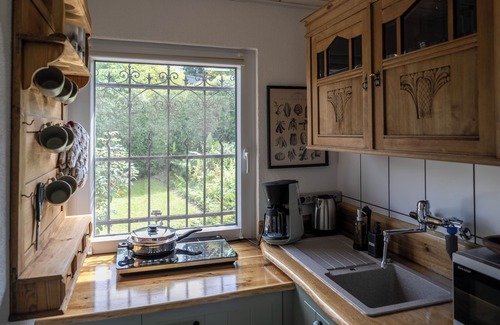 Barbis House | Log cabin for families & friends - with garden, fireplace & terrace