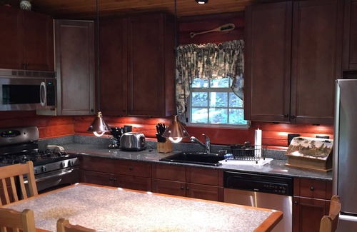 Mount Marion Cabin | Log Cabin Living on the Esopus Creek