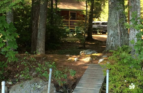 Bridgton Cabin | Log Cabin on Pristine Quiet Maine Pond