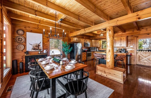 Sevierville Cabin | Log Cabin with Stunning Views!Hot Tub!Sauna!Games!BBQ!Patio Fireplace!Pets ok!