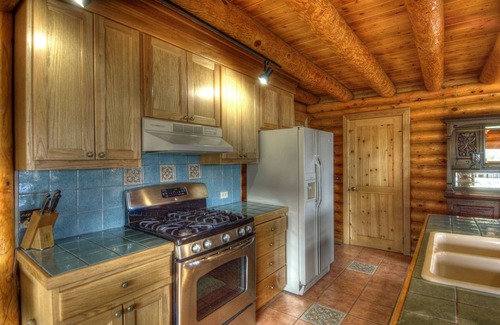Pecos House | Log Home Near Santa Fe, New Mexico with Million Dollar View