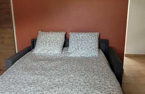 Saint-Carreuc Apartment | Logement 2 à 4 pers - moulin