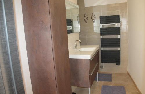 Villeneuve-les-Avignon House | logement entier dans maison pour 4