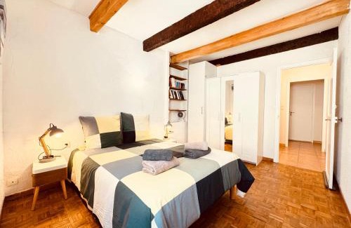 Canet House | Logement entier 2 à 4 personnes WIFI-TOIT TERRASSE-BBQ
