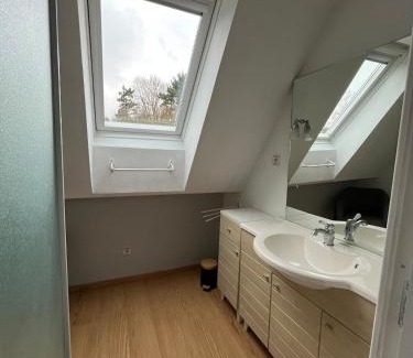 Ambrines Apartment | Logement entier avec accès privé